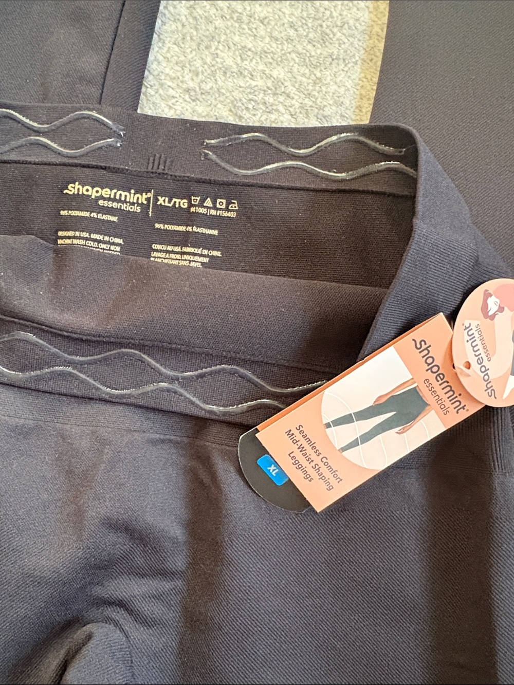 Shapermint Black Seamless Mid-Waist Shaping Leggings - Picture 2 of 2